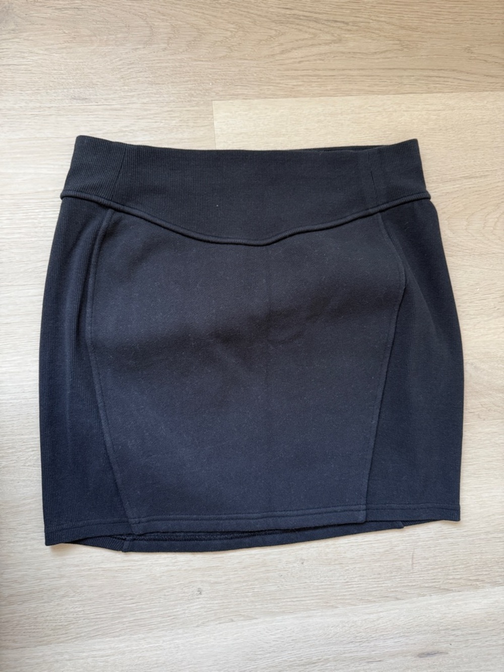 Lululemon Black Mini Skirt